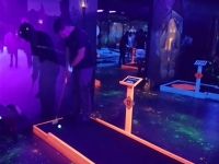 Neon Mini Golf